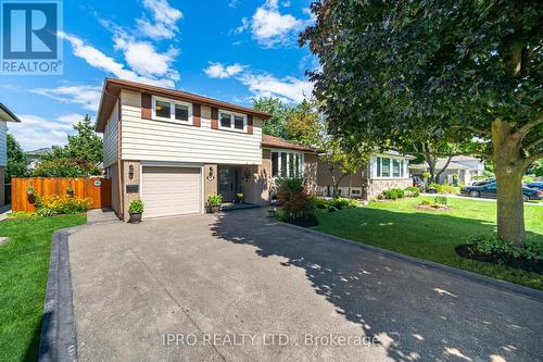 6 Staveley Crescent, Brampton (Bram East), ON - Outdoor