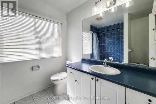 5147 Ravine Crescent, Burlington (Orchard), ON - Indoor Photo Showing Bathroom