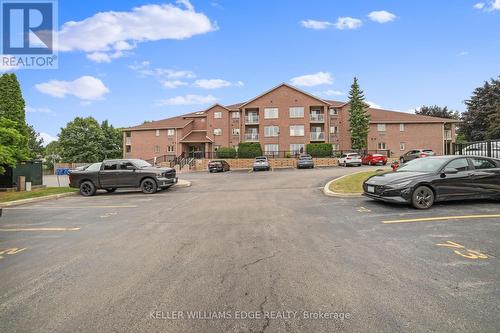 56 - 3050 Pinemeadow Drive, Burlington (Headon), ON - Outdoor With Balcony