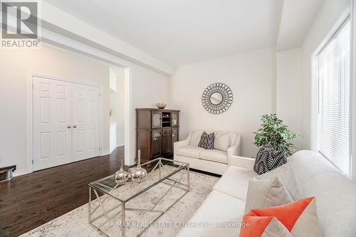 1304 Harrington Street, Innisfil, ON - Indoor Photo Showing Living Room