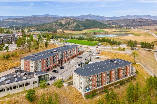 301-975 Academy Way, Kelowna, BC - Outdoor With View