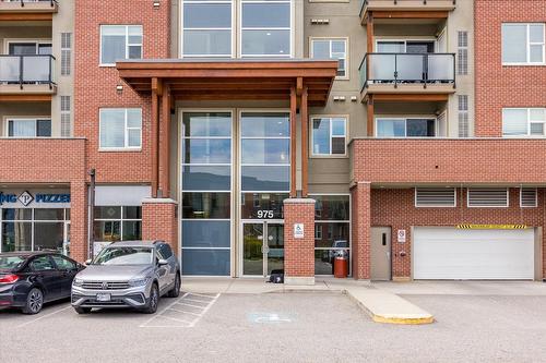 301-975 Academy Way, Kelowna, BC - Outdoor With Facade