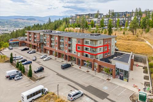 301-975 Academy Way, Kelowna, BC - Outdoor With View