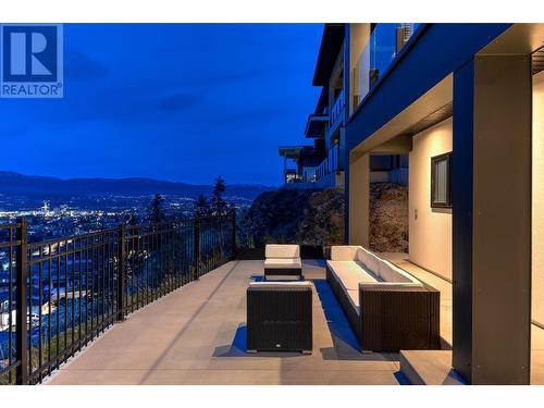 737 Highpointe Drive, Kelowna, BC - Outdoor