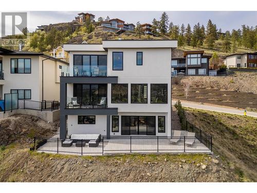 737 Highpointe Drive, Kelowna, BC - Outdoor