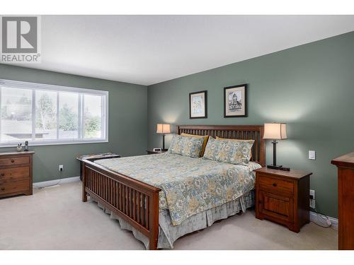 843 Woodhaven Court, Kelowna, BC - Indoor Photo Showing Bedroom