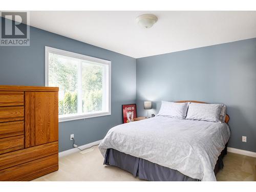 843 Woodhaven Court, Kelowna, BC - Indoor Photo Showing Bedroom