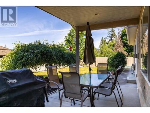 843 Woodhaven Court, Kelowna, BC - Outdoor With Deck Patio Veranda With Exterior