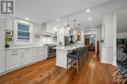 1130 O'Grady Street, Ottawa, ON - Indoor Photo Showing Kitchen With Upgraded Kitchen