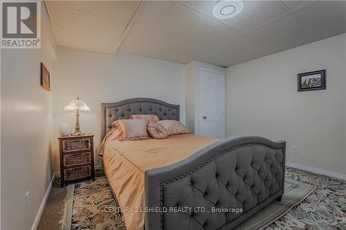 38 Chantine Drive, South Stormont, ON - Indoor Photo Showing Bedroom