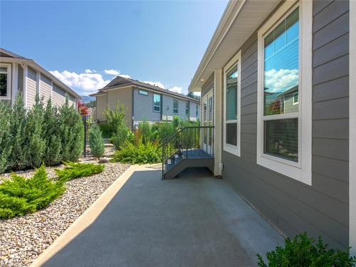 136-1675 Penticton Avenue, Penticton, BC - Outdoor With Exterior