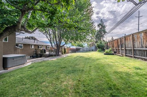 8517 Tomlin Street, Summerland, BC - Outdoor With Backyard