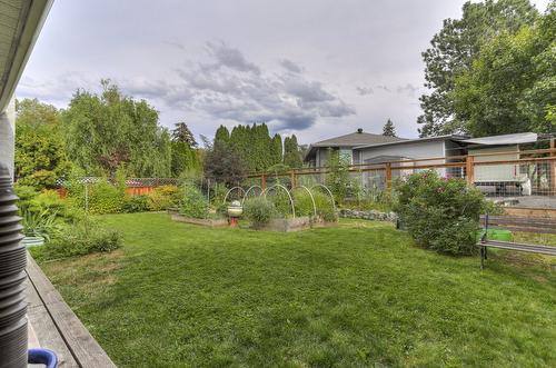 1749 Highland Drive, Kelowna, BC - Outdoor