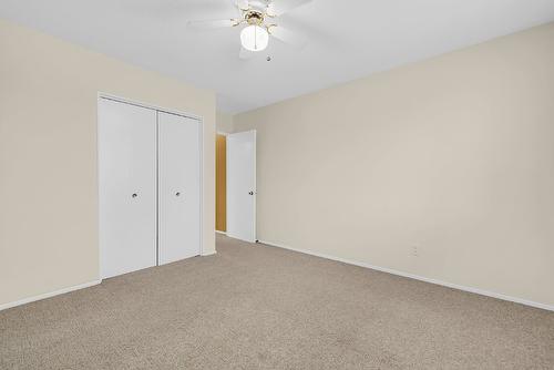 301-150 Scarboro Road, Kelowna, BC - Indoor Photo Showing Other Room