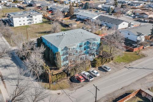 301-150 Scarboro Road, Kelowna, BC - Outdoor With View