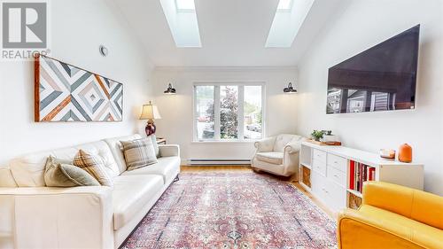 13 Hayfield Place, Paradise, NL - Indoor Photo Showing Living Room