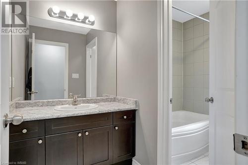 605 Sundew Drive, Waterloo, ON - Indoor Photo Showing Bathroom