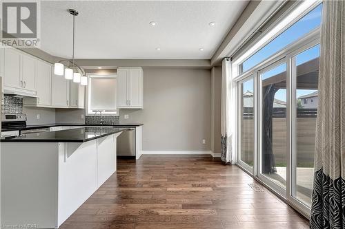 605 Sundew Drive, Waterloo, ON - Indoor Photo Showing Kitchen With Upgraded Kitchen