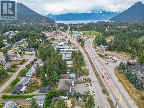 725 Trans Canada Frontage Road, Sicamous, BC 