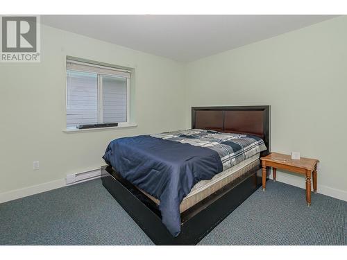 725 Trans Canada Frontage Road, Sicamous, BC - Indoor Photo Showing Bedroom