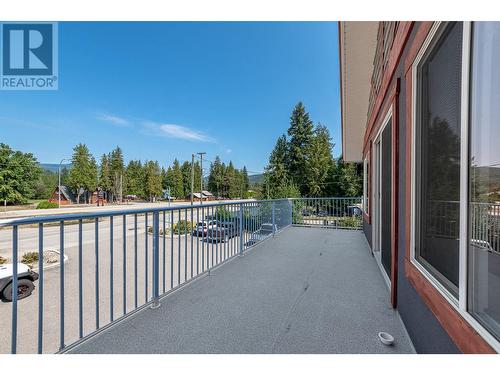 725 Trans Canada Frontage Road, Sicamous, BC - Outdoor With Exterior