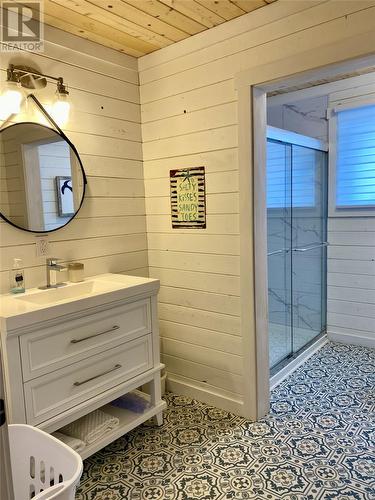 90 Main Street, Twillingate, NL - Indoor Photo Showing Bathroom