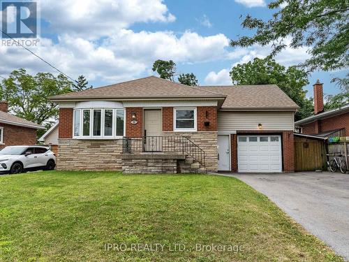 32 Bland Avenue, Hamilton (Stoney Creek), ON - Outdoor