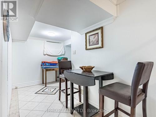 32 Bland Avenue, Hamilton (Stoney Creek), ON - Indoor Photo Showing Dining Room