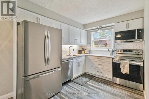 134 Gardenwood Drive, London, ON - Indoor Photo Showing Kitchen