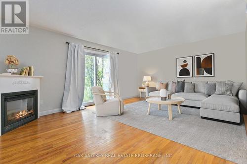 134 Gardenwood Drive, London, ON - Indoor Photo Showing Living Room With Fireplace