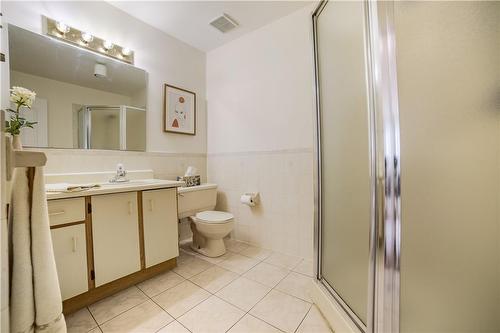 3-pc. ensuite - 3050 Pinemeadow Drive|Unit #56, Burlington, ON - Indoor Photo Showing Bathroom