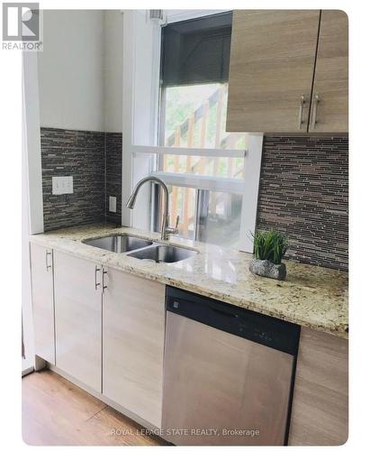 3 - 135 Stinson Street, Hamilton (Stinson), ON - Indoor Photo Showing Kitchen With Double Sink With Upgraded Kitchen