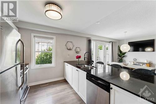 531 Snow Goose Street, Ottawa, ON - Indoor Photo Showing Kitchen With Stainless Steel Kitchen With Double Sink