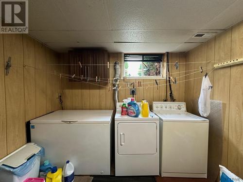 888144 Hwy 65 W, Timiskaming Remote Area, ON - Indoor Photo Showing Laundry Room