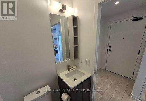 4302 - 55 Mercer Street, Toronto, ON - Indoor Photo Showing Bathroom