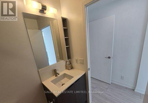 4302 - 55 Mercer Street, Toronto, ON - Indoor Photo Showing Bathroom