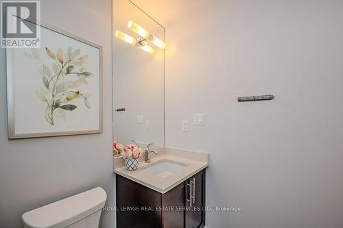 417 - 128 Garden Drive, Oakville, ON - Indoor Photo Showing Bathroom