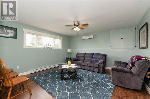 21 Chad Crescent, Salisbury, NB - Indoor Photo Showing Living Room