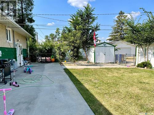 6 Labelle Place, Regina, SK - Outdoor