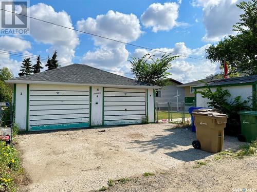 6 Labelle Place, Regina, SK - Outdoor