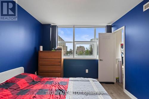 318 - 1410 Dupont Street, Toronto (Dovercourt-Wallace Emerson-Junction), ON - Indoor Photo Showing Bedroom