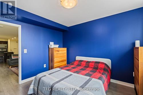 318 - 1410 Dupont Street, Toronto (Dovercourt-Wallace Emerson-Junction), ON - Indoor Photo Showing Bedroom