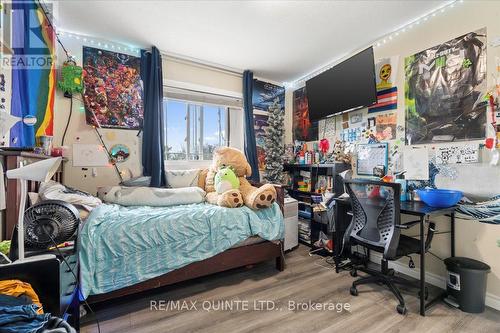 428 Black Road, Prince Edward County (Sophiasburgh), ON - Indoor Photo Showing Bedroom