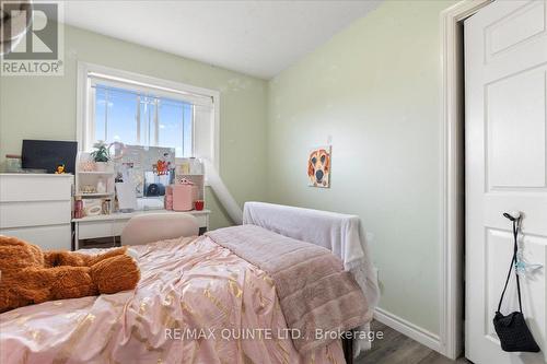 428 Black Road, Prince Edward County (Sophiasburgh), ON - Indoor Photo Showing Bedroom