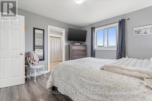 428 Black Road, Prince Edward County (Sophiasburgh), ON - Indoor Photo Showing Bedroom