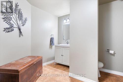 428 Black Road, Prince Edward County (Sophiasburgh), ON - Indoor Photo Showing Bathroom