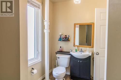 389 Bush St, Sault Ste Marie, ON - Indoor Photo Showing Bathroom