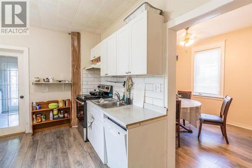 389 Bush St, Sault Ste Marie, ON - Indoor Photo Showing Kitchen With Double Sink