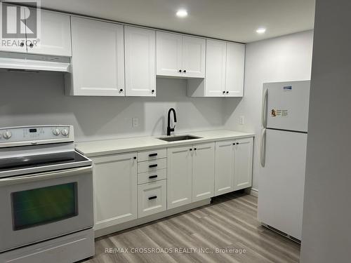 28 Bluenose Crescent, Toronto (Highland Creek), ON - Indoor Photo Showing Kitchen