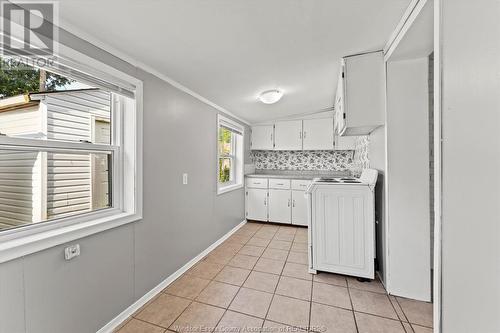 99 Mill Street, Leamington, ON - Indoor